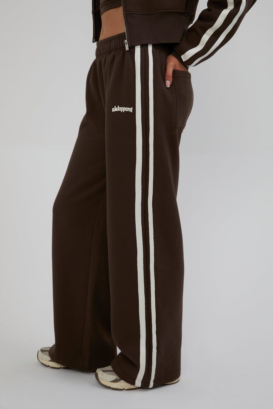 Wide Leg Jogger - Chocolate