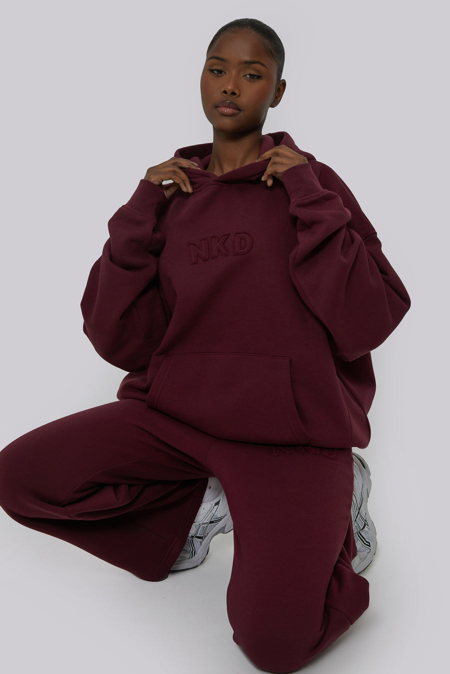 Applique Hooded Sweat - Cherry